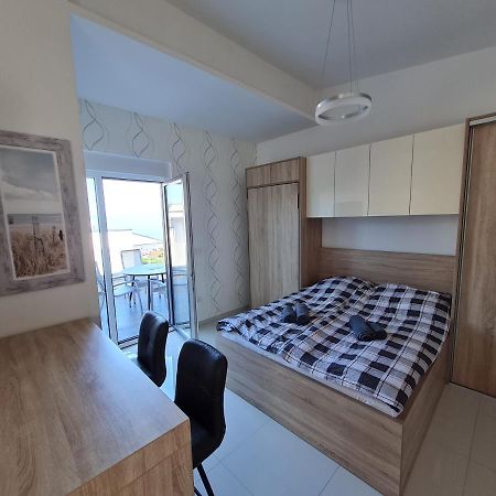 My Paradies - Njivice Studio**** Luaran gambar